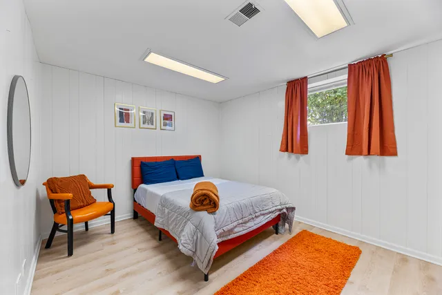 $950,000 | 1210 North Avenue, Highland Park, IL 60035