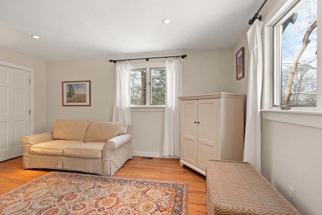 15 Amherst Road Hopkinton, MA 01748 - Photo 13 of 17 Gallery Image 13