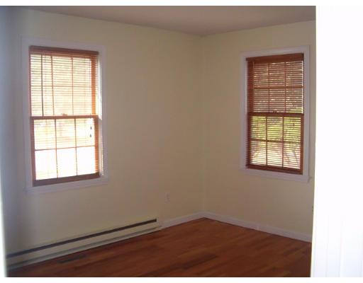 126 Logtown Road Amherst, MA 01002 - Photo 11 of 13 Gallery Image 11
