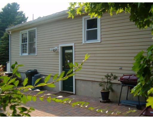 126 Logtown Road Amherst, MA 01002 - Photo 2 of 13 Gallery Image 2