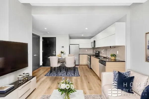 $3,250 | 88 Linden Boulevard, Unit 3A | Flatbush