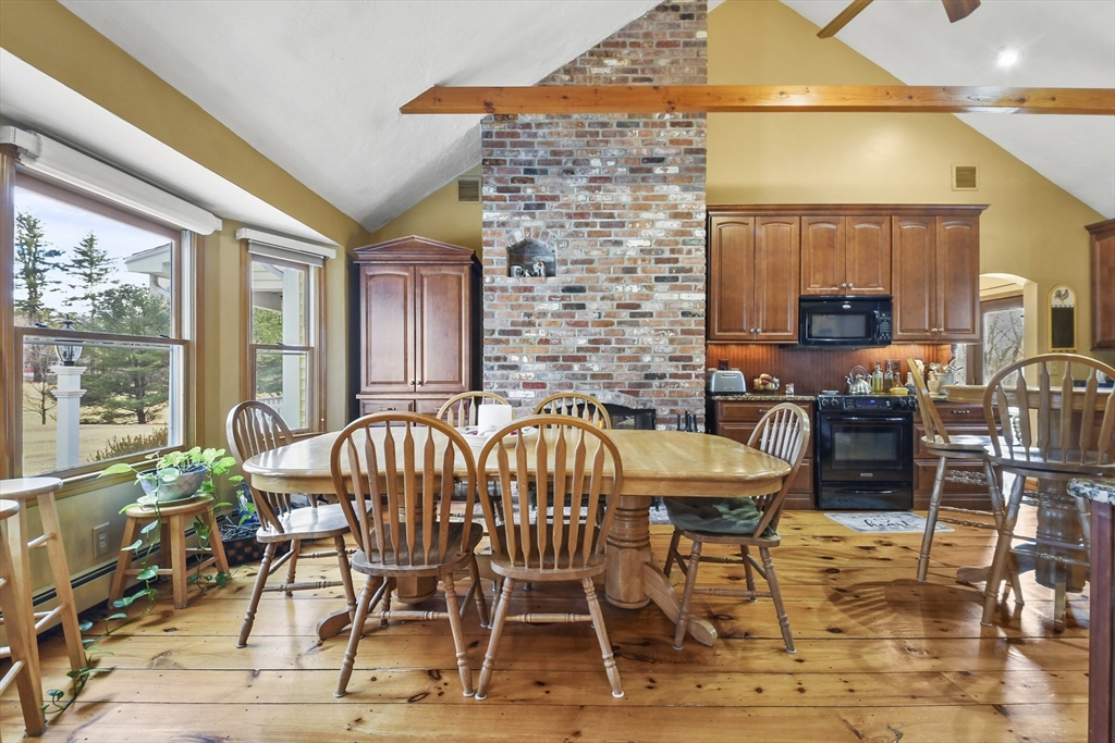 4 Bradish Farm Road Upton, MA 01568 - Photo 12 of 40