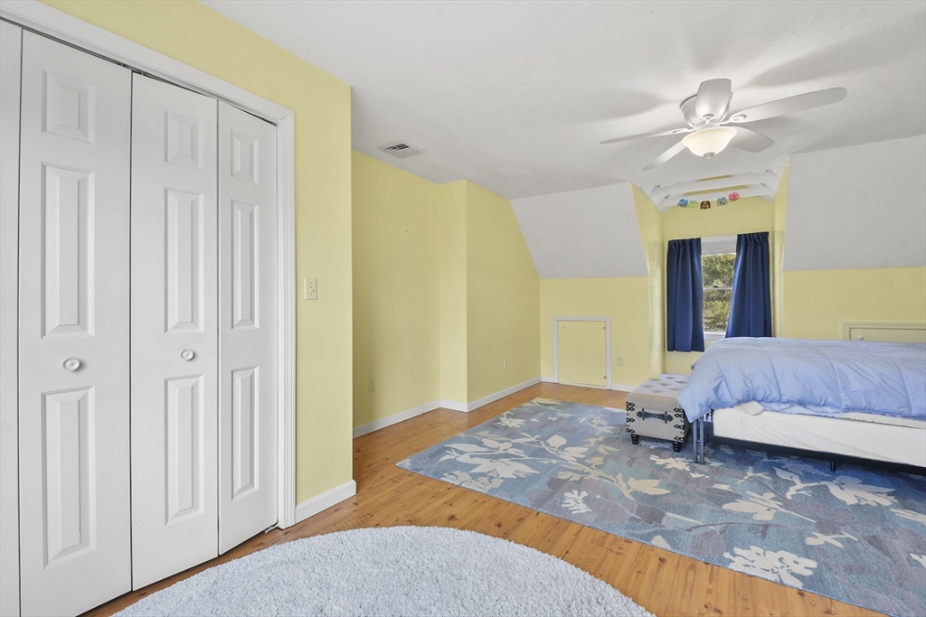 4 Bradish Farm Road Upton, MA 01568 - Photo 22 of 40