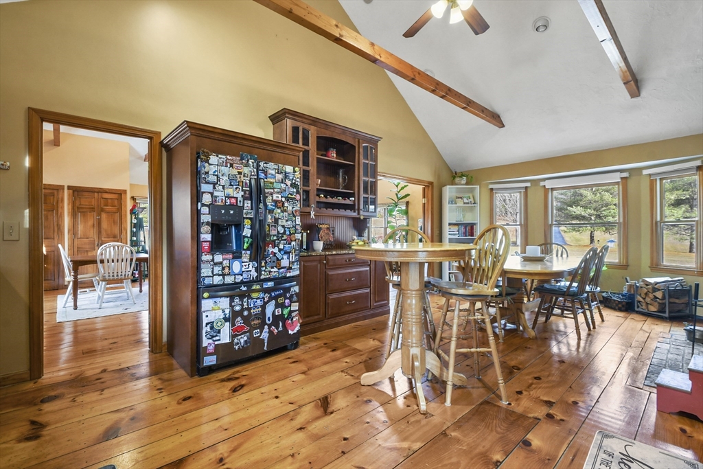 4 Bradish Farm Road Upton, MA 01568 - Photo 10 of 40