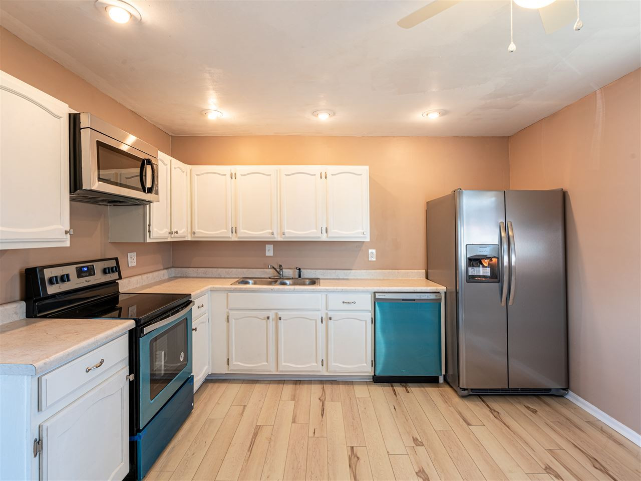 697 Maple Tree Lane Erlanger, KY 41018 - Photo 5 of 39