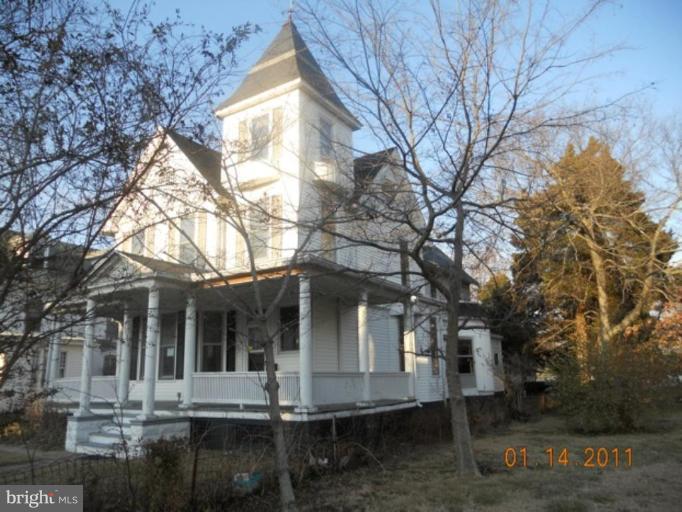 703 Locust Street Cambridge, MD 21613 - Photo 3 of 27 Exterior #2