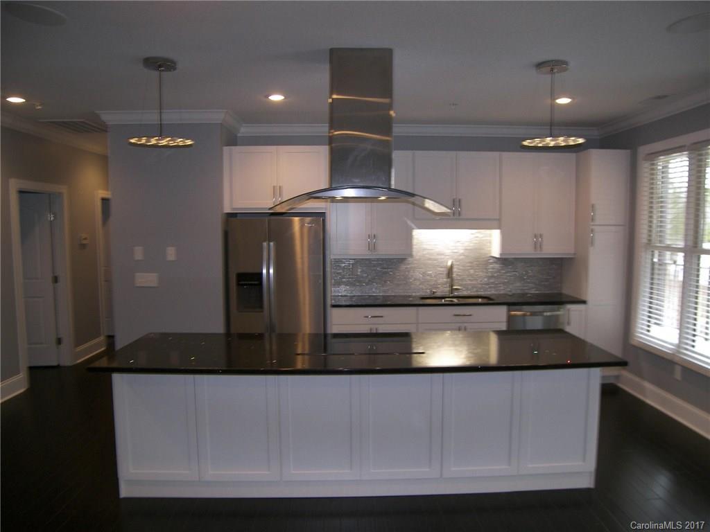 2000 Marina Pointe Road, Unit 2000 Salisbury, NC 28146 - Photo 10 of 21 Gallery Image 10
