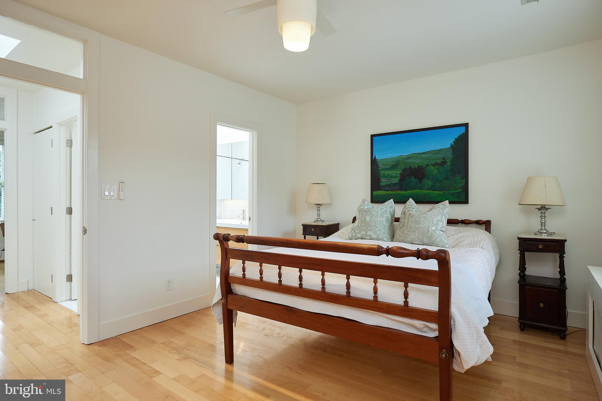 1733 34th Street Northwest Washington, DC 20007 - Photo 21 of 40