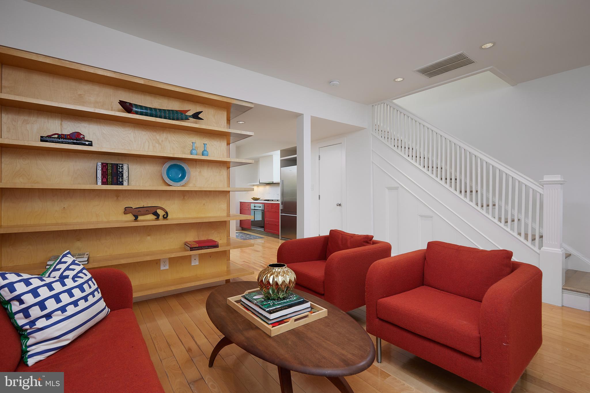 1733 34th Street Northwest Washington, DC 20007 - Photo 4 of 40