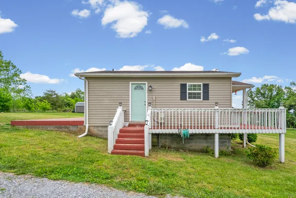 $129,900 | 118 Hardy Road, Cadiz, KY 42211