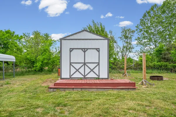 $129,900 | 118 Hardy Road, Cadiz, KY 42211