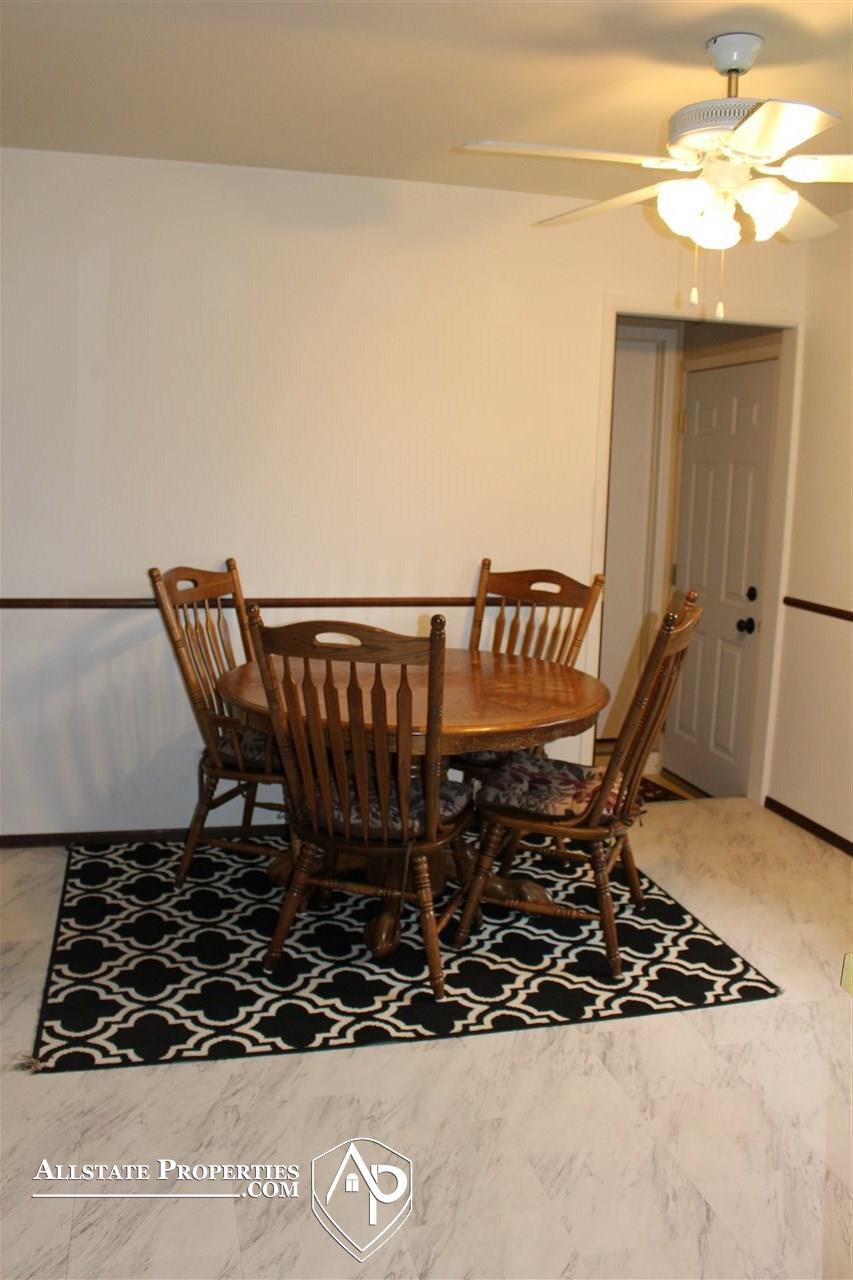 6314 Yorkshire North Riding Road Flint, MI 48532 - Photo 7 of 26 31378248-6.JPG