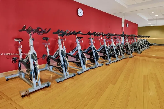 $1,100,000 | 900 Biscayne Boulevard, Unit 5208, Miami, FL 33132