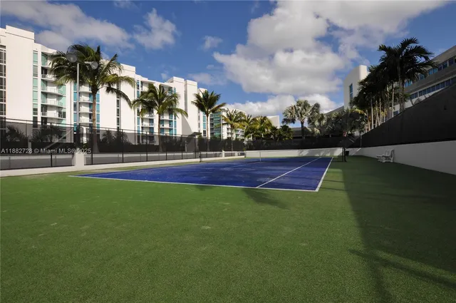 a view of outdoor space