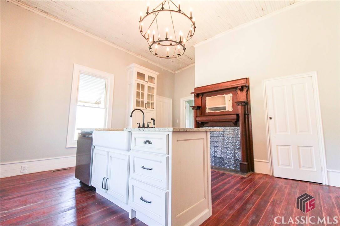 1782 Union Point Road Stephens, GA 30667 - Photo 21 of 36