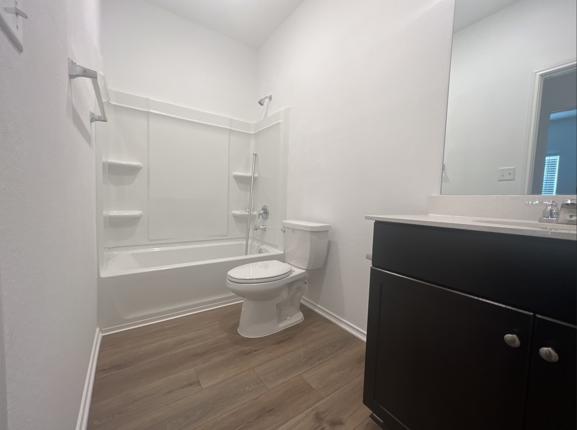 13721 Menard Way Elgin, TX 78621 - Photo 9 of 20 Gallery Image 9