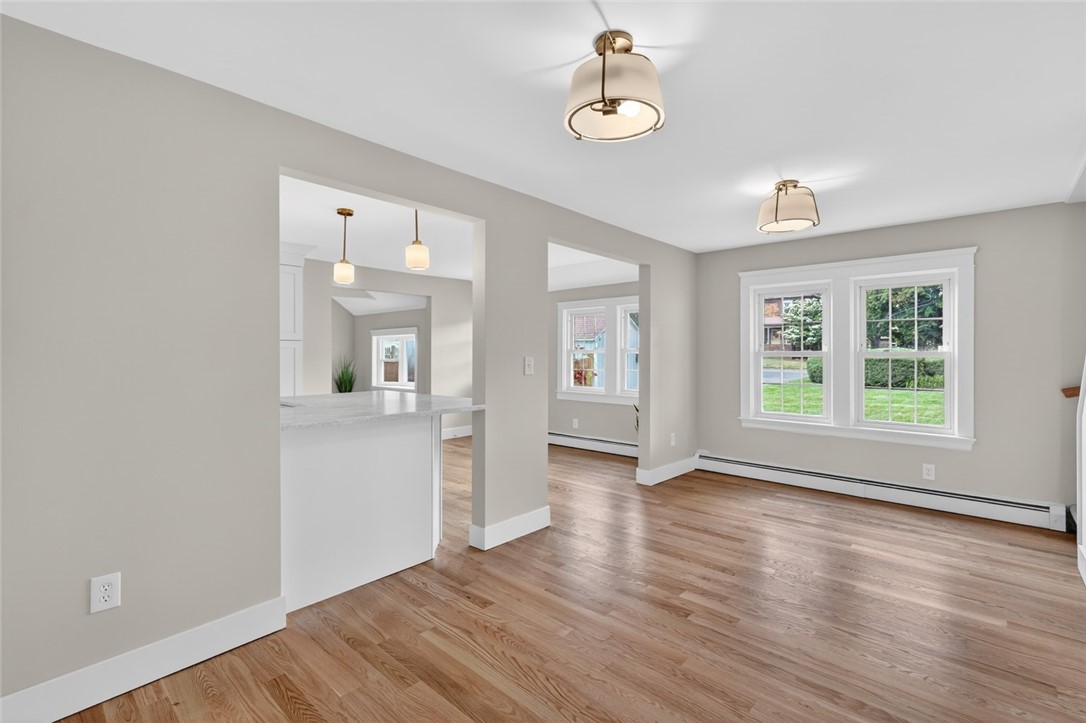 52 Pleasant View Road Warwick, RI 02888 - Photo 10 of 47