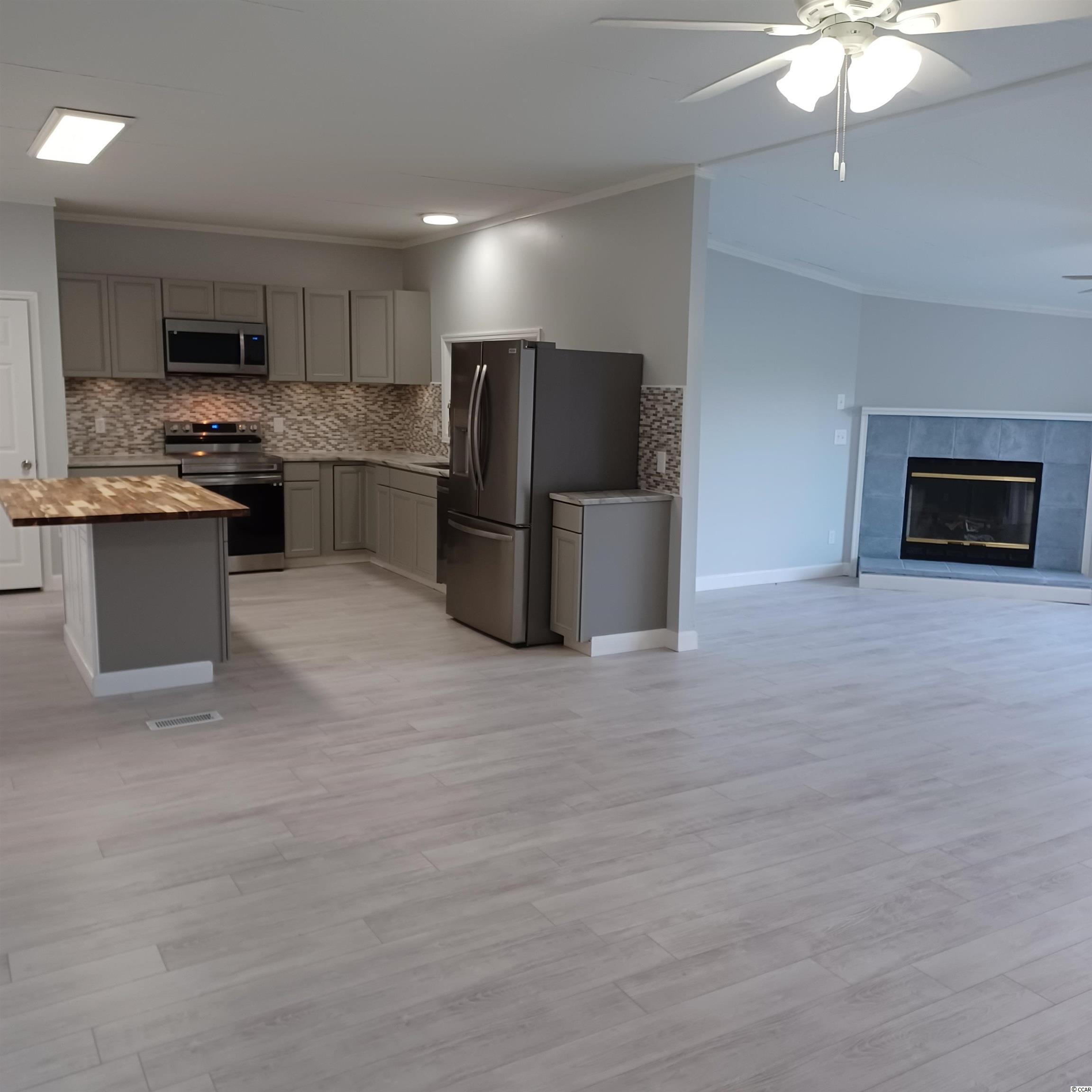 5309 Cartwheel Road Mullins, SC 29574 - Photo 7 of 36 Gallery Image 7