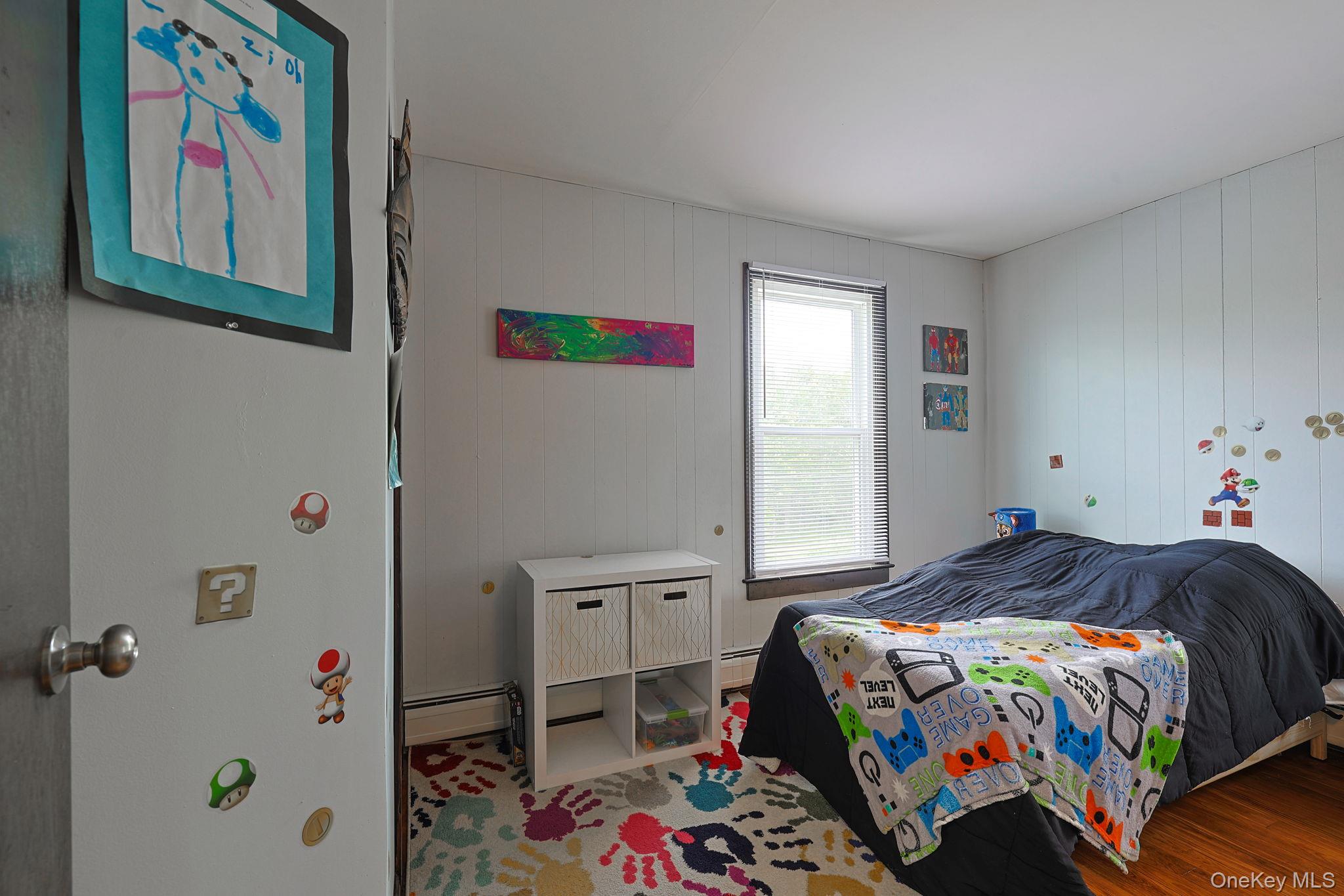 678 Prosperous Valley Road Middletown, NY 10940 - Photo 18 of 33 second floor second room