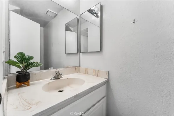 $530,000 | 3221 Vineland Avenue, Unit 68, Baldwin Park, CA 91706