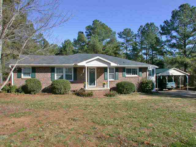 2301 Linmar Circle Anderson, SC 29621 - Photo 1 of 8 Gallery Image 1