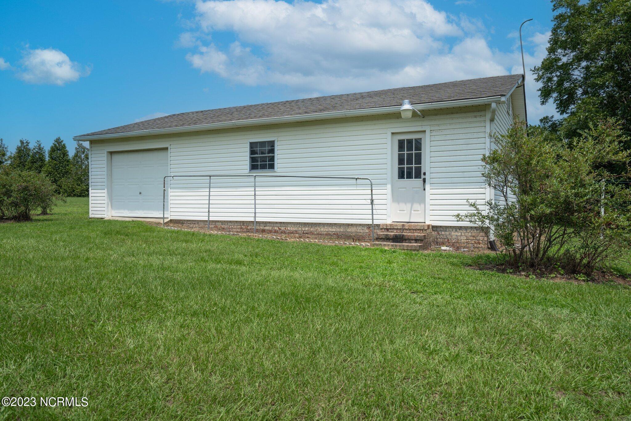 4185 Winstead Store Road Nashville, NC 27856 - Photo 41 of 41 043-4185WinsteadStoreRoad-Nashville-NC-2