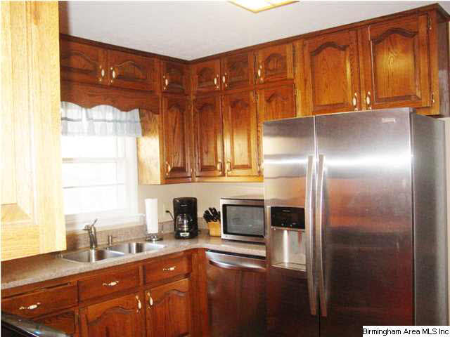 3914 Perkerson Drive Anniston, AL 36201 - Photo 6 of 31