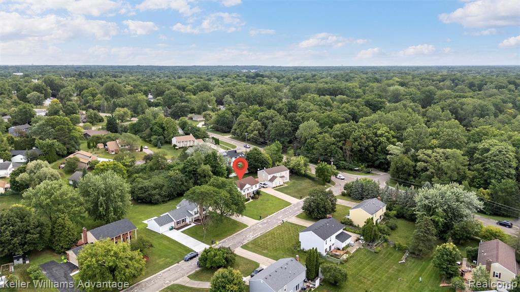 5016 Patrick Road West Bloomfield, MI 48322 - Photo 70 of 71 Gallery Image 70
