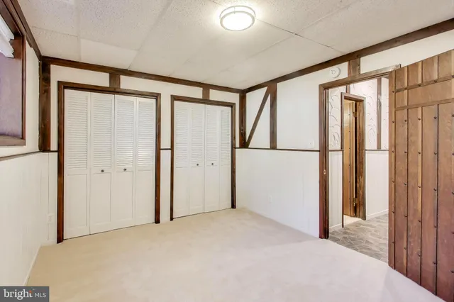 $6,950 | 4001 North Ridgeview Road, Arlington, VA 22207