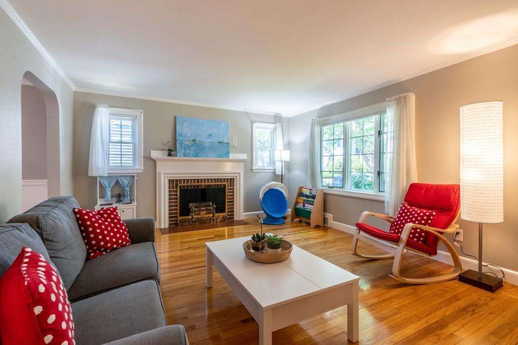 124 High Haith Road Arlington, MA 02476 - Photo 3 of 32