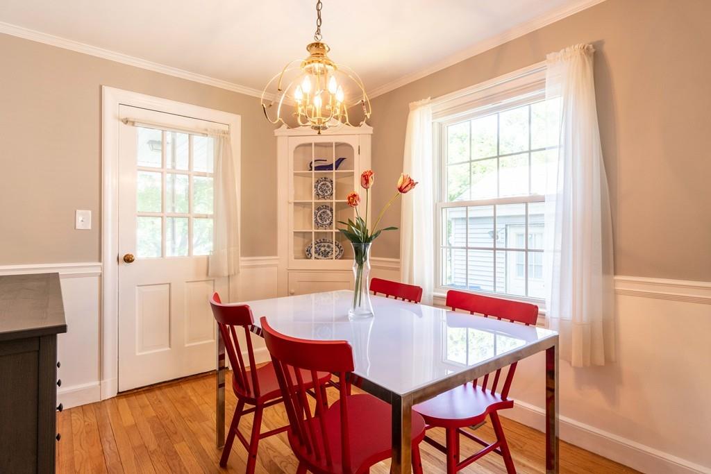 124 High Haith Road Arlington, MA 02476 - Photo 6 of 32