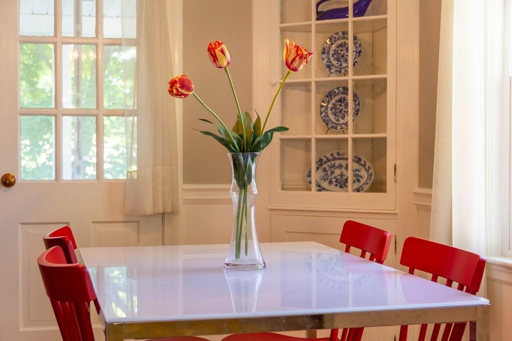 124 High Haith Road Arlington, MA 02476 - Photo 8 of 32