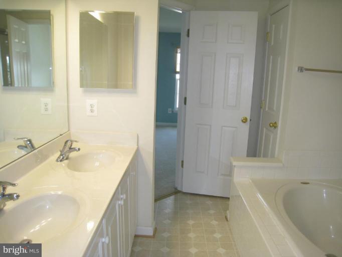 613 Wild Hunt Road Frederick, MD 21703 - Photo 11 of 14 Master Bath #2