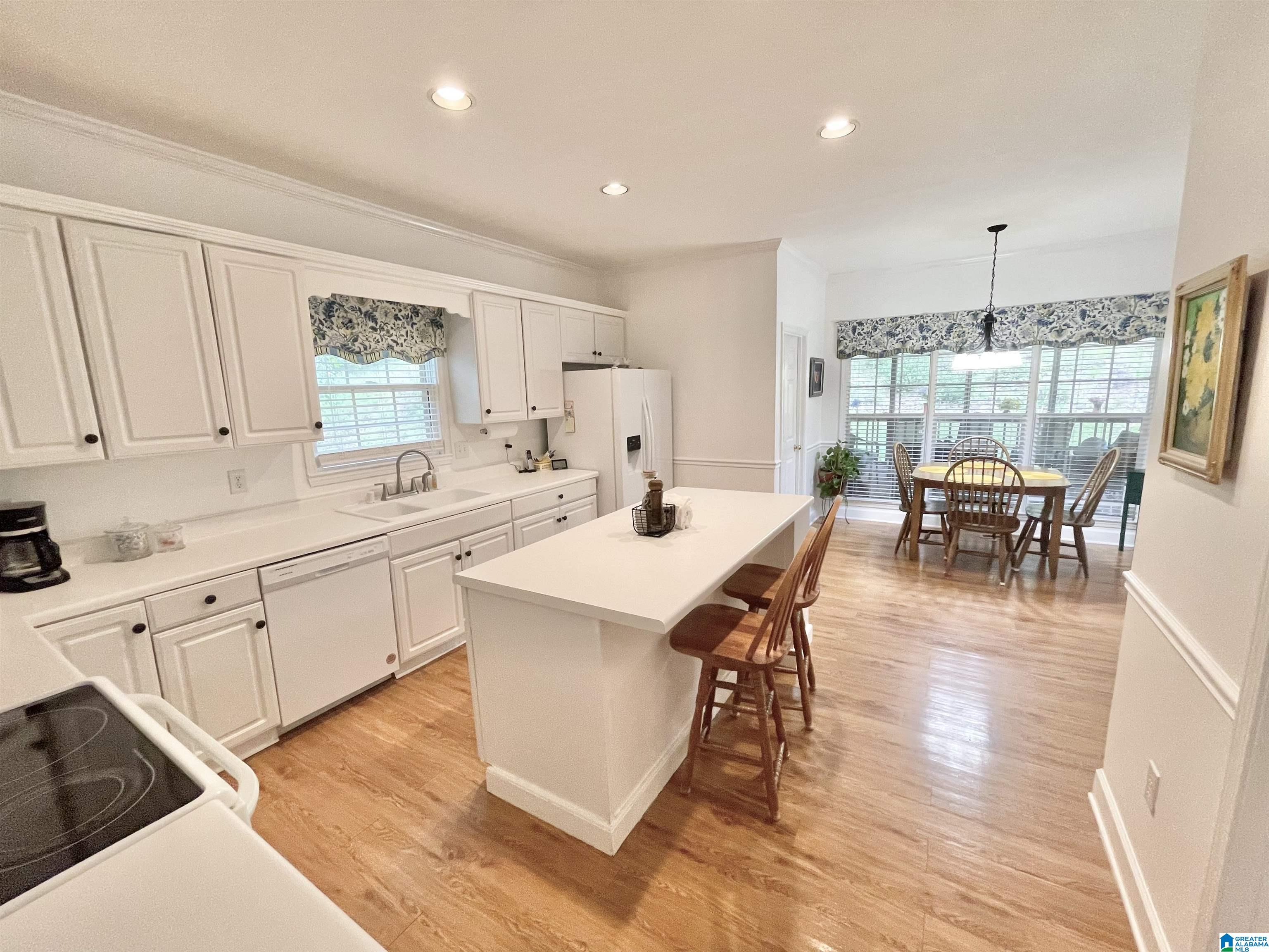 207 Weatherly Club Drive Alabaster, AL 35007 - Photo 25 of 37