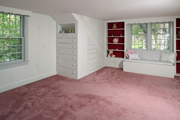 22 Wadsworth Road Duxbury, MA 02332 - Photo 13 of 15 Gallery Image 13