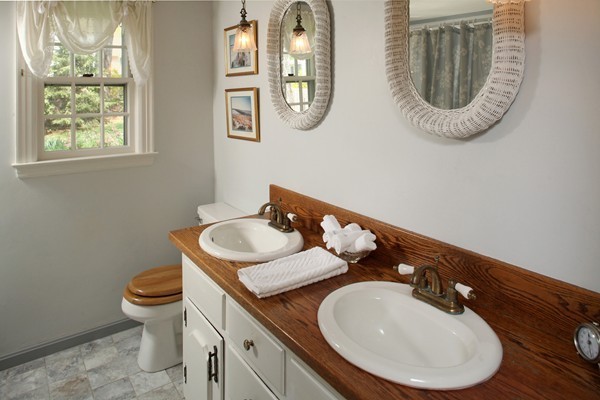 22 Wadsworth Road Duxbury, MA 02332 - Photo 10 of 15 Gallery Image 10