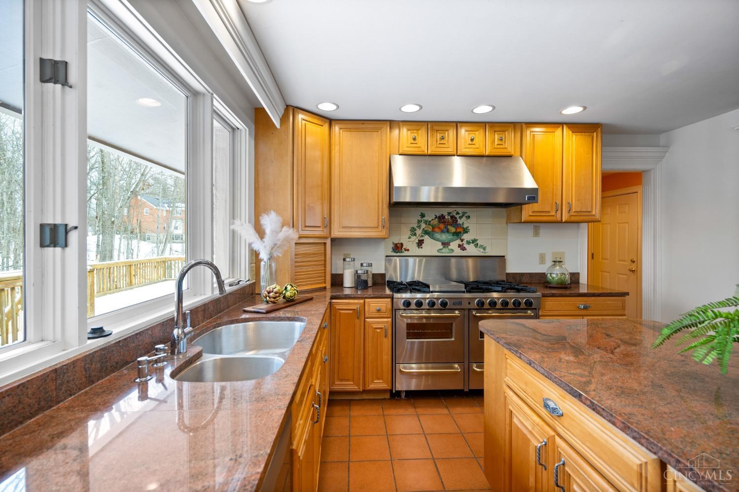 7416 Ayers Road Cincinnati, OH 45255 - Photo 14 of 59 Gallery Image 14