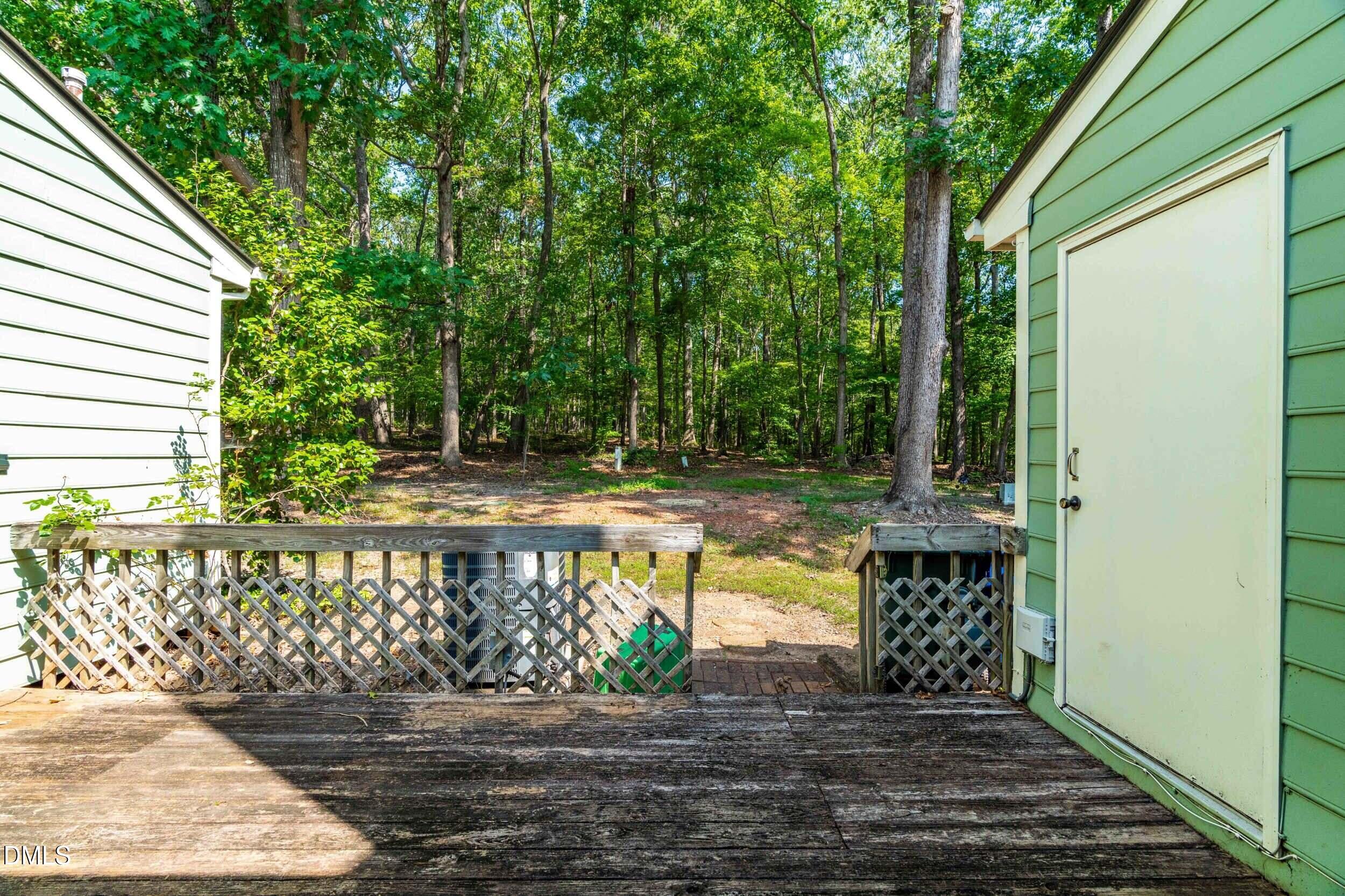 408 Oak Run Drive Raleigh, NC 27606 - Photo 25 of 29 Deck