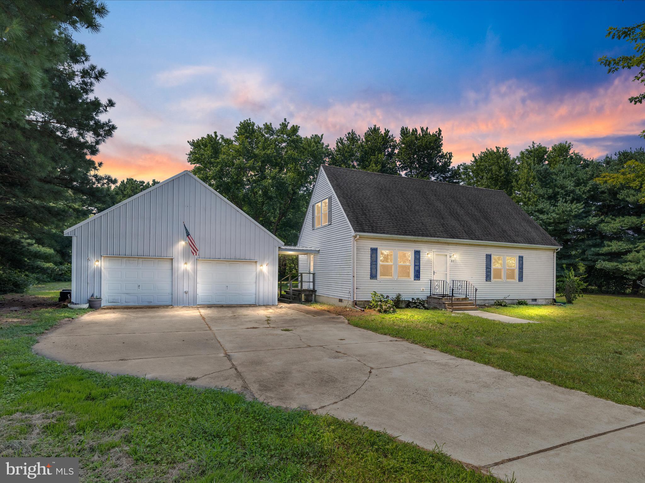 812 Roe Road Barclay, MD 21607 - Photo 1 of 46 front view of a house with a yard