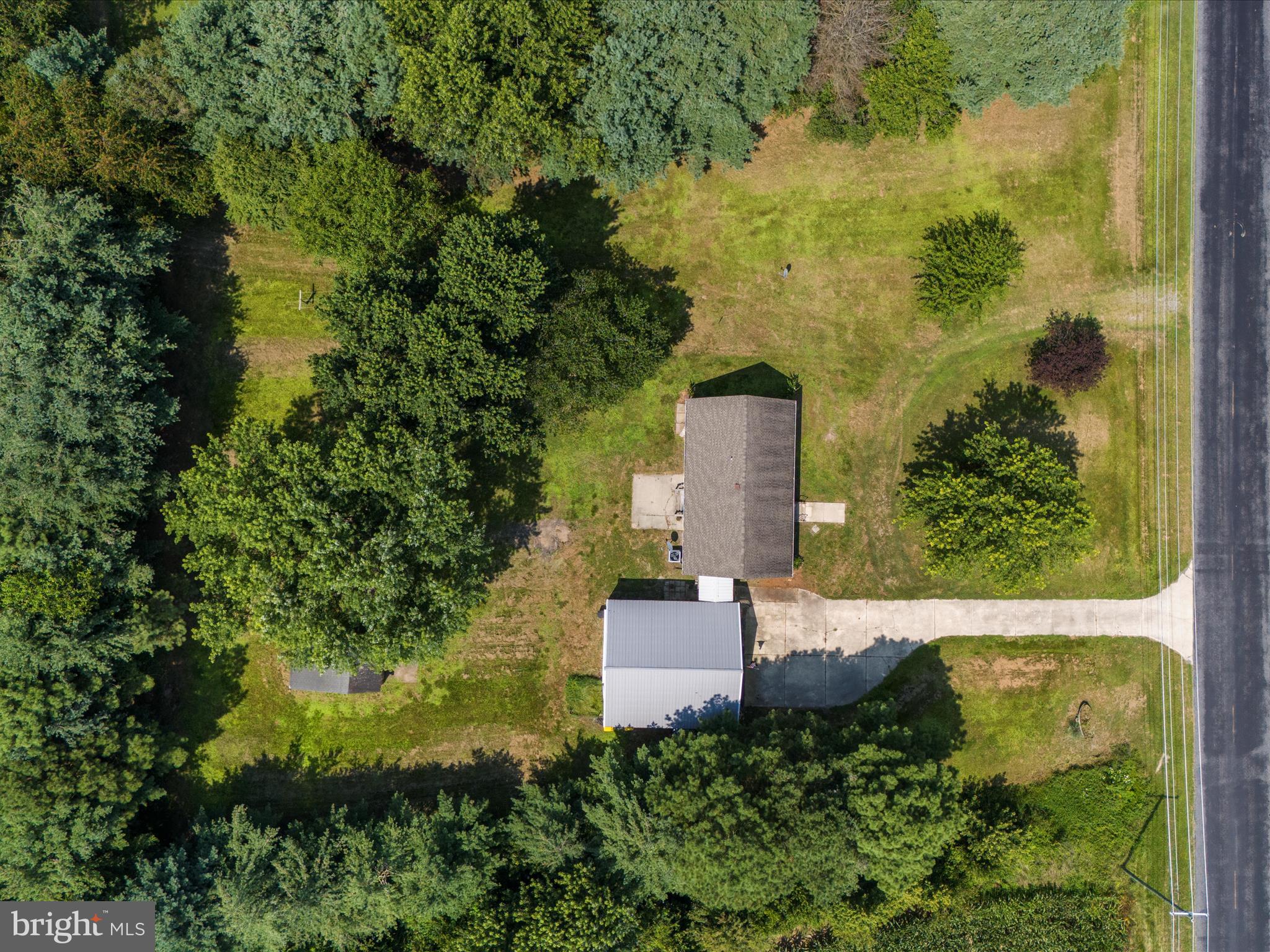 812 Roe Road Barclay, MD 21607 - Photo 39 of 46 an aerial view of a house with a yard