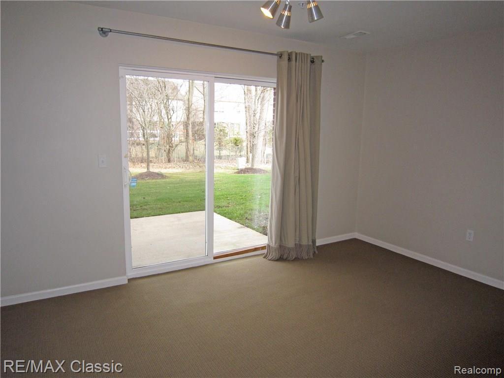 601 Cherry Orchard Road, Unit 142 Canton, MI 48188 - Photo 24 of 27