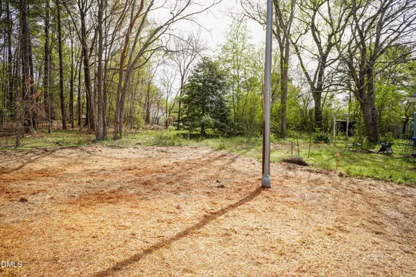 $2,100 | 816 North Taylor Street, Wake Forest, NC 27587