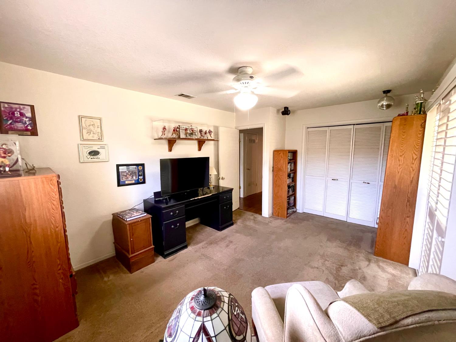 2052 Del Rio Drive Stockton, CA 95204 - Photo 13 of 28