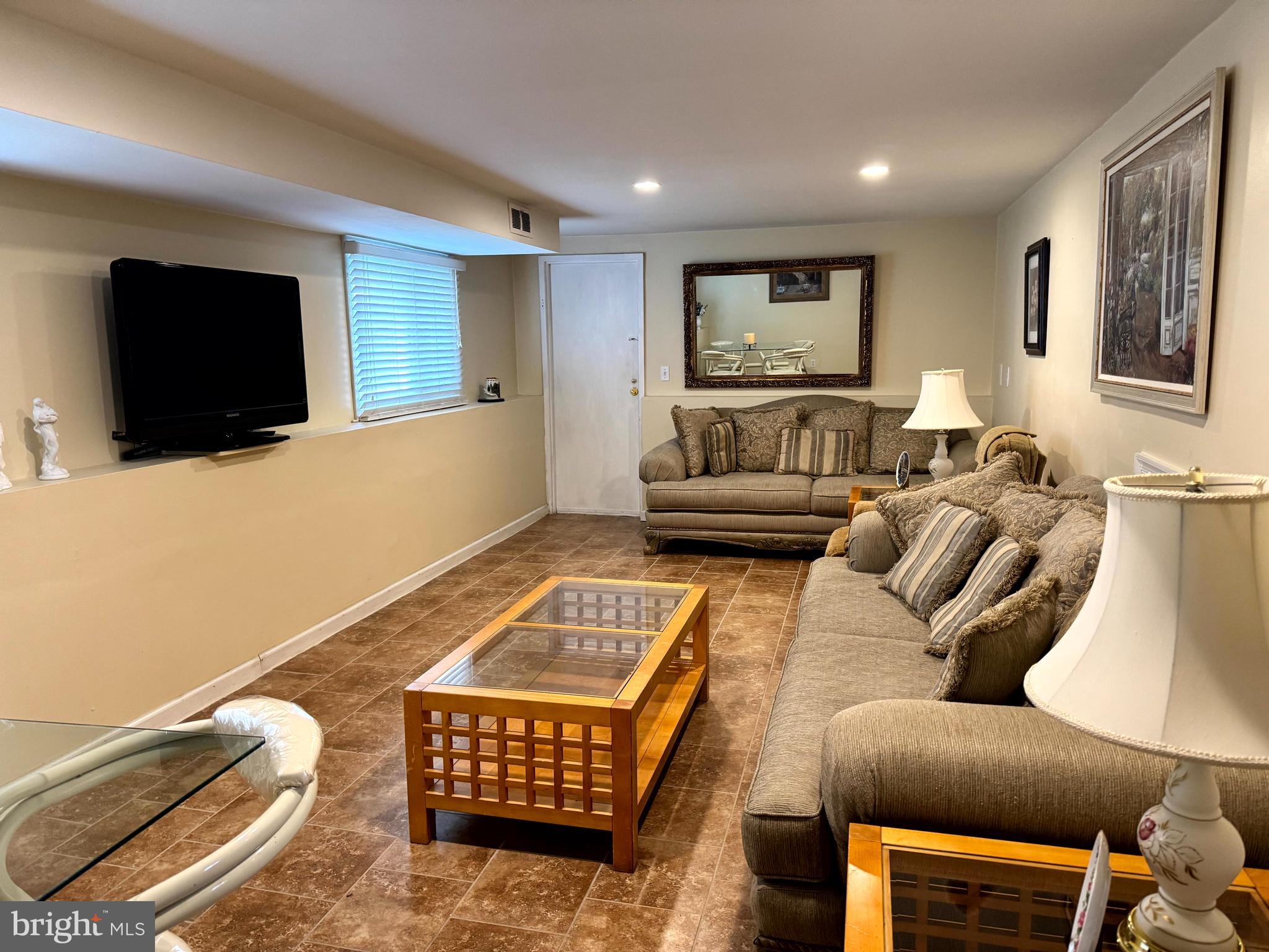 654 Cypress Road Warminster, PA 18974 - Photo 29 of 67