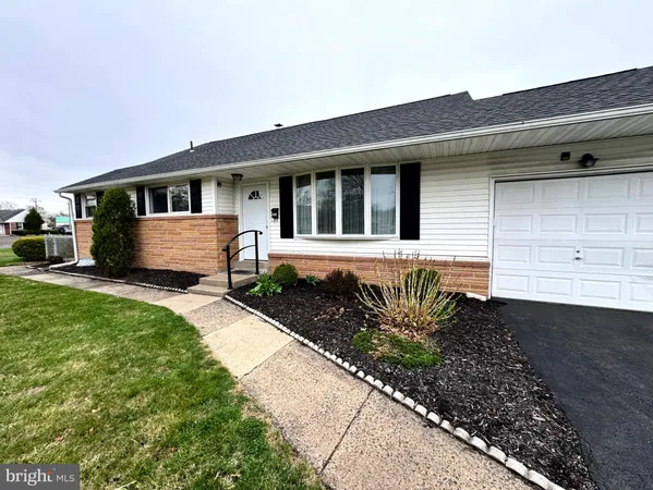 $449,999 | 654 Cypress Road, Warminster, PA 18974