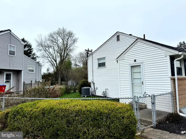 $449,999 | 654 Cypress Road, Warminster, PA 18974