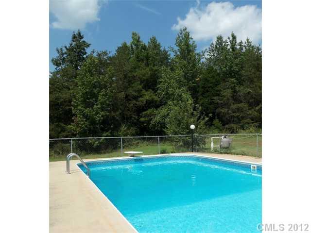4106 Jim Beard Road Maiden, NC 28650 - Photo 4 of 8 Gallery Image 4