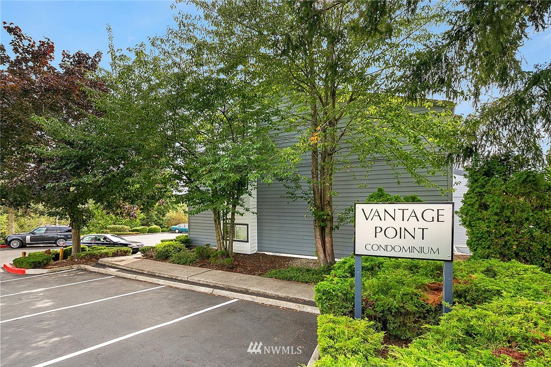 2613 Northeast 4th Street, Unit 222 Renton, WA 98056 - Photo 17 of 17 Gallery Image 17