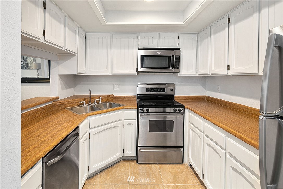 2613 Northeast 4th Street, Unit 222 Renton, WA 98056 - Photo 8 of 17 Gallery Image 8