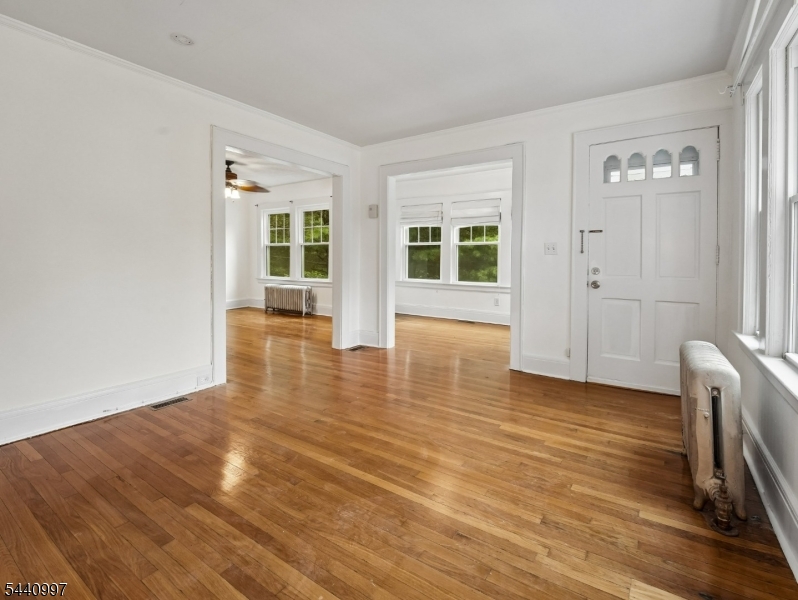485 Valley Road, Unit 1 Montclair, NJ 07043 - Photo 5 of 27